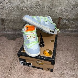Nike Off white dunk low Lot 43